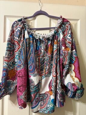 Chic Me Boho Off-Shoulder Peasant Top in Multicolor Paisley